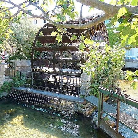 Le Nid De Marius Appartement LʼIsle-sur-la-Sorgue Buitenkant foto