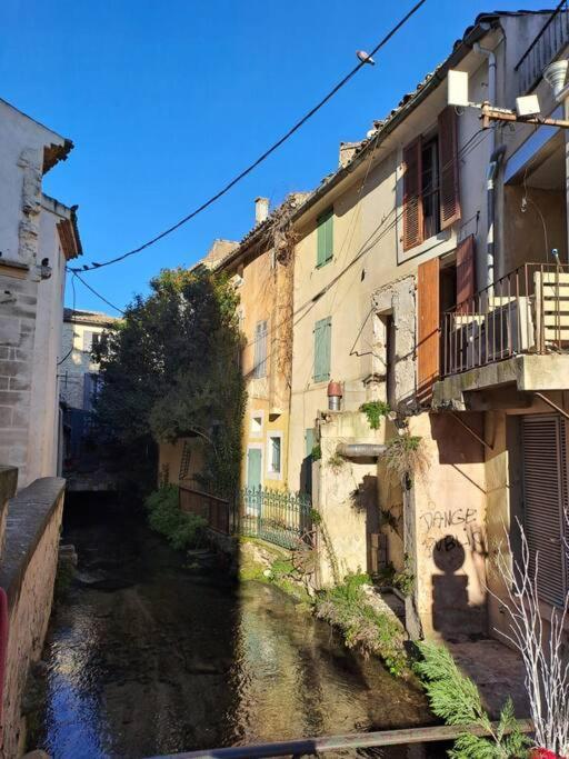 Le Nid De Marius Appartement LʼIsle-sur-la-Sorgue Buitenkant foto