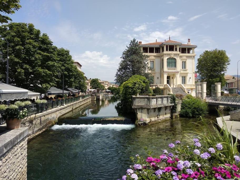 Le Nid De Marius Appartement LʼIsle-sur-la-Sorgue Buitenkant foto