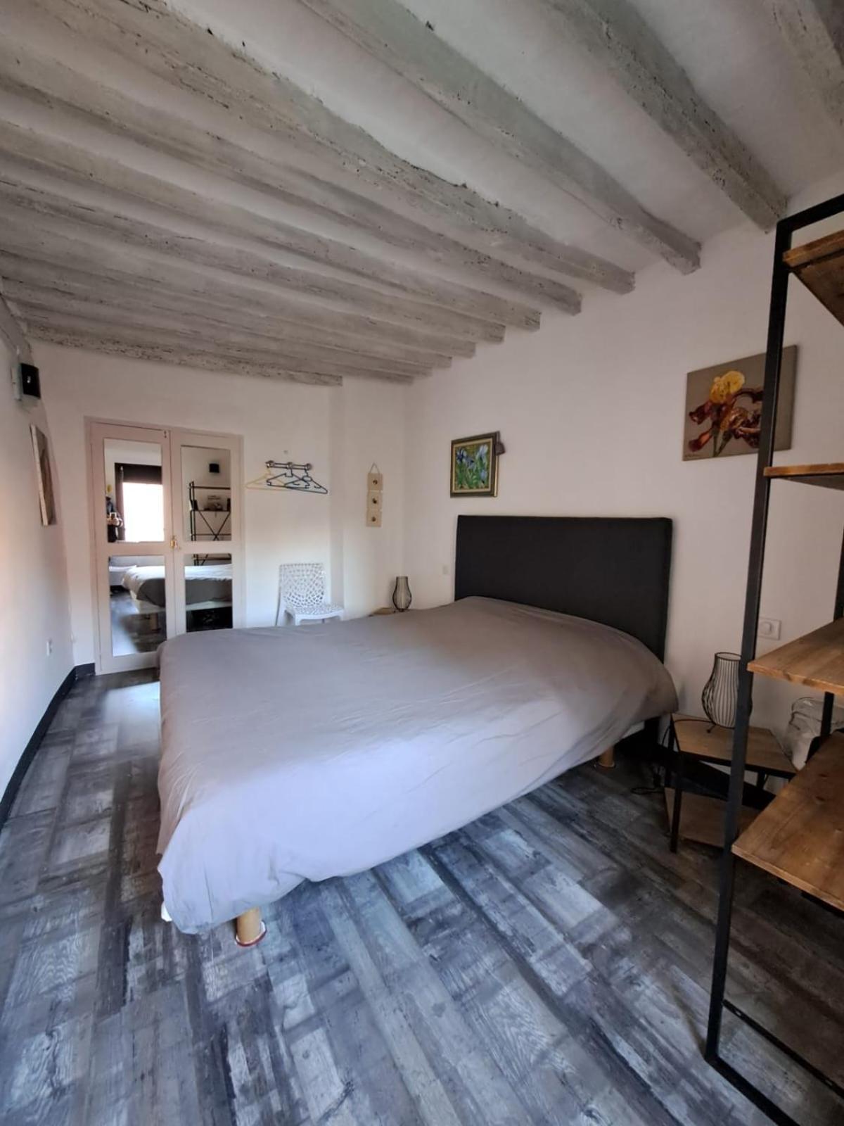 Le Nid De Marius Appartement LʼIsle-sur-la-Sorgue Buitenkant foto